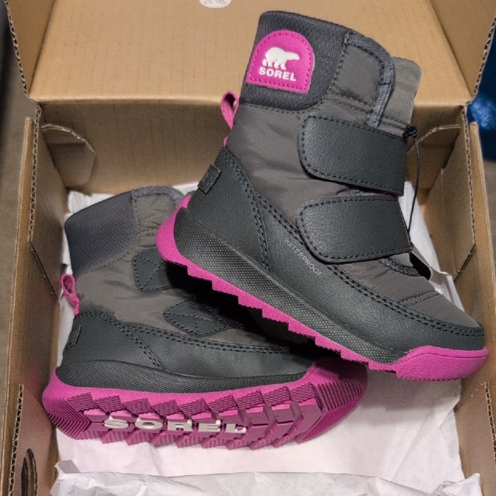 Sorel Kids Gray and Pink Winter Boots